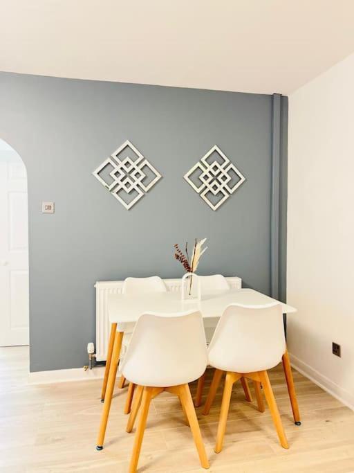 New Fully Furnished Cosy Home Balderton Εξωτερικό φωτογραφία